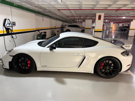 PORSCHE 718 4.0 H6 GASOLINA CAYMAN GT4 PDK