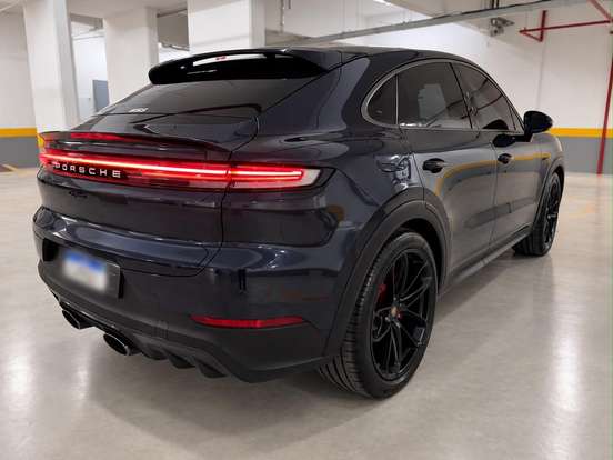 PORSCHE-CAYENNE-4.0 V8 E-HYBRID TURBO COUPÉ AWD TIPTRONIC S PORSCHE-CAYENNE-2025