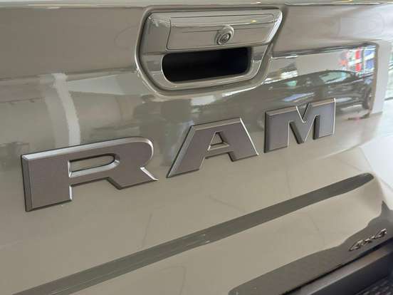 RAM-RAMPAGE-2.0 HURRICANE 4 TURBO GASOLINA R/T 4X4 AUTOMÁTICO RAM-RAMPAGE-2024