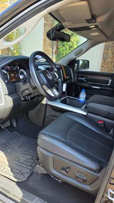 RAM-1500-5.7 V8 GASOLINA LIMITED NIGHT EDITION CD 4X4 AUTOMÁTICO RAM-1500-2023