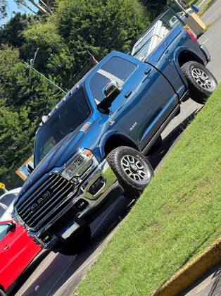 RAM 3500 6.7 I6 TURBO DIESEL LIMITED LONGHORN CD 4X4  AUTOMÁTICO