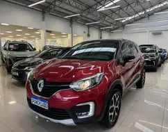 RENAULT CAPTUR 1.6 16V SCE FLEX BOSE X-TRONIC RENAULT CAPTUR 1.6 16V SCE FLEX BOSE X-TRONIC