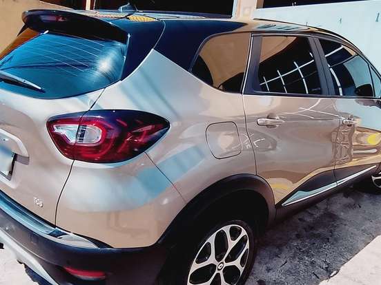 RENAULT-CAPTUR-1.3 TCE FLEX INTENSE X-TRONIC RENAULT-CAPTUR-2021