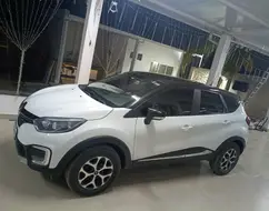 RENAULT CAPTUR 1.6 16V SCE FLEX INTENSE X-TRONIC RENAULT CAPTUR 1.6 16V SCE FLEX INTENSE X-TRONIC