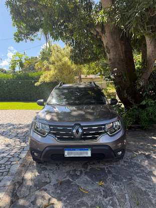 RENAULT-DUSTER-2023