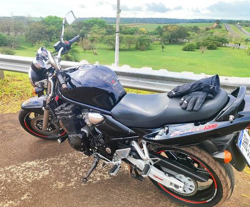 SUZUKI BANDIT N1200 