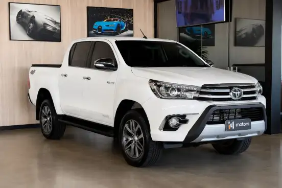 TOYOTA-HILUX-2.8 SRX 4X4 CD 16V DIESEL 4P AUTOMÁTICO TOYOTA-HILUX-2017