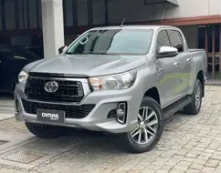TOYOTA HILUX 2.7 SRV 4X2 CD 16V FLEX 4P AUTOMÁTICO TOYOTA HILUX 2.7 SRV 4X2 CD 16V FLEX 4P AUTOMÁTICO