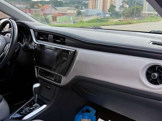 TOYOTA-COROLLA-2.0 XEI 16V FLEX 4P AUTOMÁTICO TOYOTA-COROLLA-2017