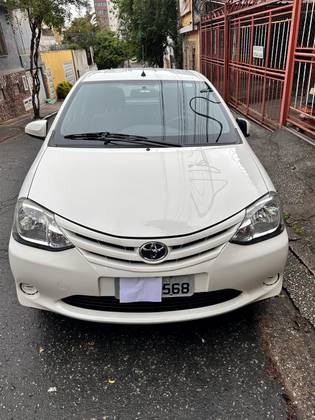 TOYOTA ETIOS 1.5 XS 16V FLEX 4P MANUAL