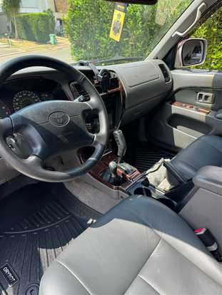 TOYOTA-HILUX SW4-2001