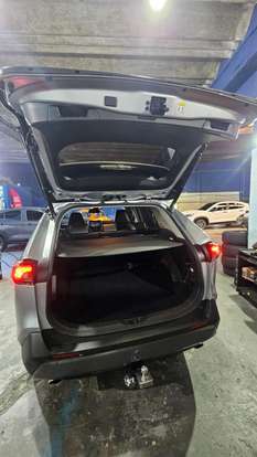 TOYOTA-RAV4-2020