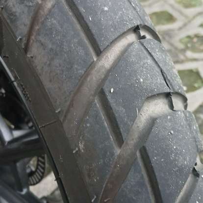 TRIUMPH-SCRAMBLER 400 X-2024