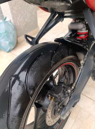 TRIUMPH-STREET TRIPLE 675 ABS-2015