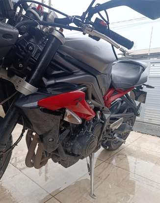TRIUMPH-STREET TRIPLE 675 ABS TRIUMPH-STREET TRIPLE 675 ABS-2015