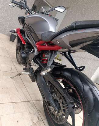 TRIUMPH-STREET TRIPLE 675 ABS TRIUMPH-STREET TRIPLE 675 ABS-2015