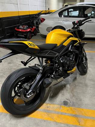 TRIUMPH STREET TRIPLE RS ABS 
