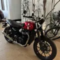 TRIUMPH STREET TWIN TRIUMPH STREET TWIN