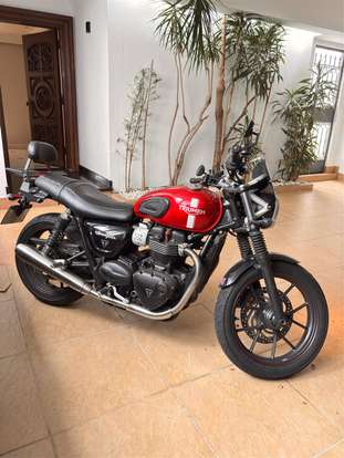 TRIUMPH-STREET TWIN-2017