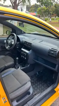 VOLKSWAGEN-FOX-2009