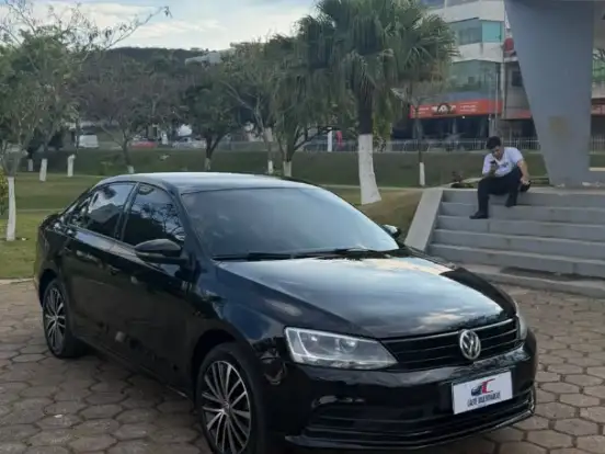 VOLKSWAGEN-JETTA-1.4 16V TSI TRENDLINE GASOLINA 4P TIPTRONIC VOLKSWAGEN-JETTA-2016