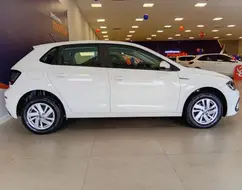 VOLKSWAGEN POLO 1.0 170 TSI COMFORTLINE AUTOMÁTICO VOLKSWAGEN POLO 1.0 170 TSI COMFORTLINE AUTOMÁTICO