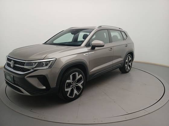 VOLKSWAGEN TAOS 1.4 250 TSI TOTAL FLEX HIGHLINE AUTOMÁTICO