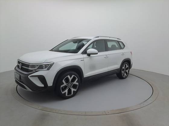 VOLKSWAGEN TAOS 1.4 250 TSI TOTAL FLEX HIGHLINE AUTOMÁTICO