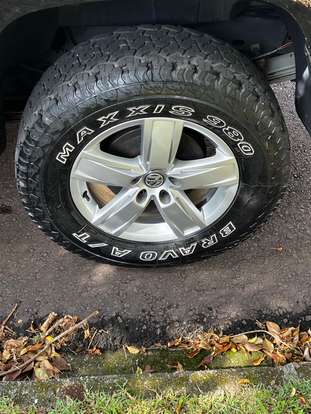 VOLKSWAGEN-AMAROK-2015