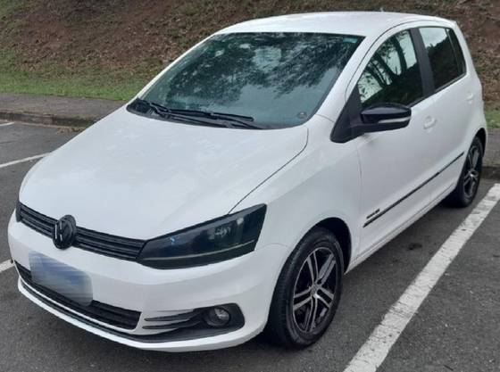 VOLKSWAGEN FOX 1.6 MSI HIGHLINE 16V FLEX 4P AUTOMATIZADO