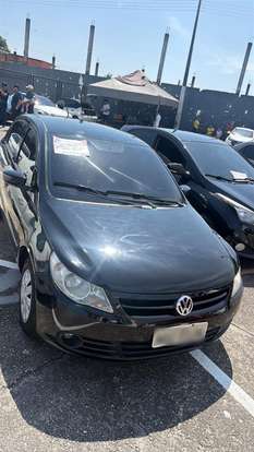 VOLKSWAGEN-GOL-2010