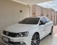 VOLKSWAGEN JETTA 2.0 TSI HIGHLINE 211CV GASOLINA 4P TIPTRONIC VOLKSWAGEN JETTA 2.0 TSI HIGHLINE 211CV GASOLINA 4P TIPTRONIC