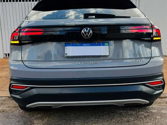 VOLKSWAGEN-NIVUS-1.0 200 TSI TOTAL FLEX HIGHLINE AUTOMÁTICO VOLKSWAGEN-NIVUS-2022