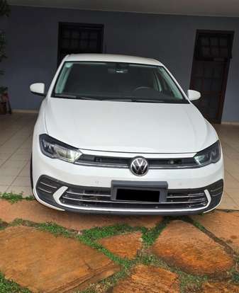 VOLKSWAGEN-POLO-2024