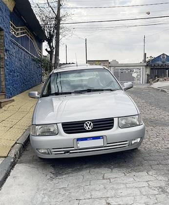 VOLKSWAGEN SANTANA 2.0 MI COMFORTLINE 8V GASOLINA 4P MANUAL