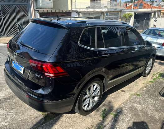 VOLKSWAGEN-TIGUAN-2019