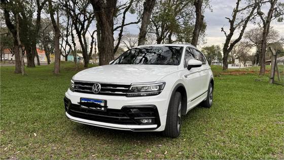 VOLKSWAGEN TIGUAN 2.0 350 TSI GASOLINA ALLSPACE R-LINE 4MOTION DSG