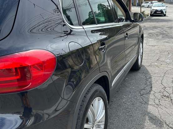 VOLKSWAGEN-TIGUAN-2.0 TSI 16V TURBO GASOLINA 4P TIPTRONIC VOLKSWAGEN-TIGUAN-2012