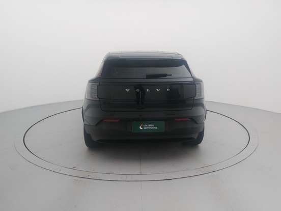 VOLVO-EX30-2024