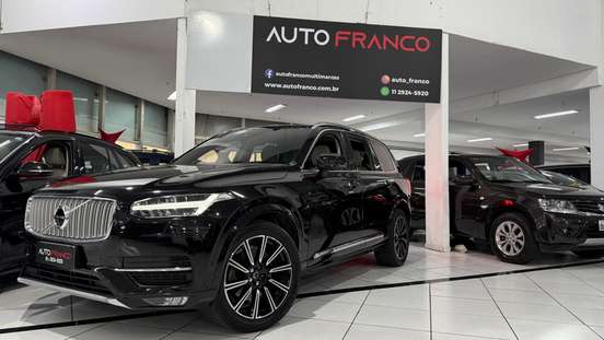 VOLVO-XC90-2017