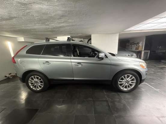 VOLVO-XC60-3.0 DYNAMIC AWD TURBO GASOLINA 4P AUTOMÁTICO VOLVO-XC60-2009