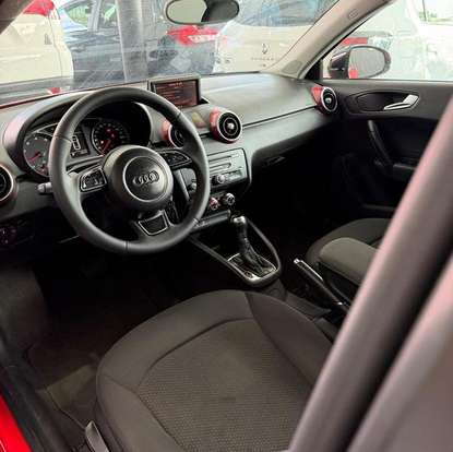 AUDI-A1-2011
