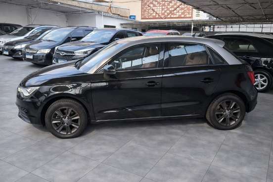 AUDI-A1-2014