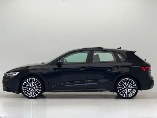 AUDI-A3-2.0 40 TFSI GASOLINA SPORTBACK PERFORMANCE BLACK S-TRONIC AUDI-A3-2025