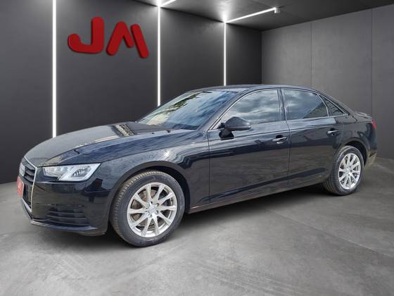 AUDI A4 2.0 TFSI AMBIENTE GASOLINA 4P S TRONIC