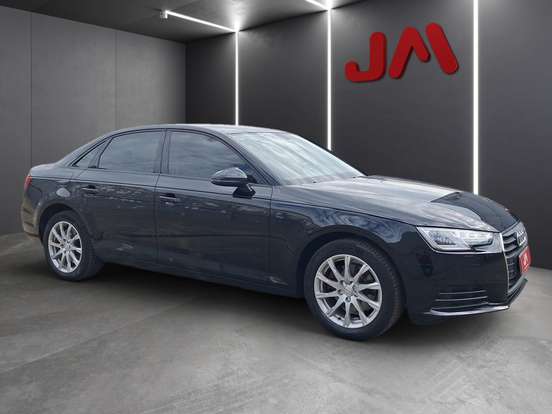 AUDI-A4-2.0 TFSI AMBIENTE GASOLINA 4P S TRONIC AUDI-A4-2018