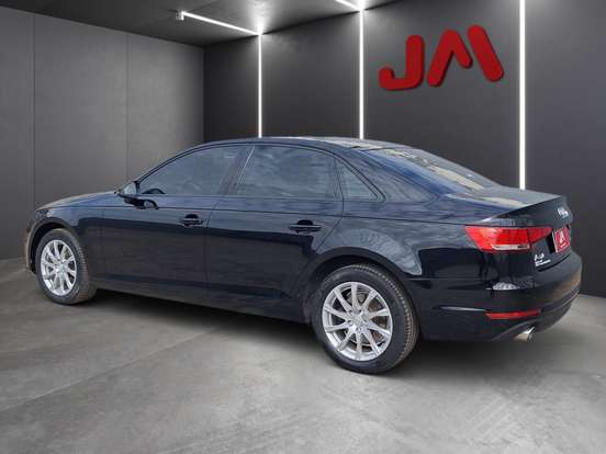 AUDI-A4-2.0 TFSI AMBIENTE GASOLINA 4P S TRONIC AUDI-A4-2018