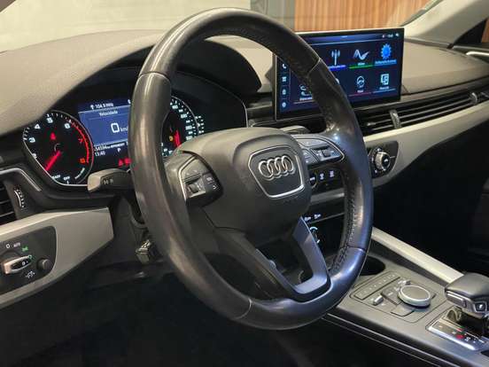 AUDI-A4-2.0 TFSI ATTRACTION GASOLINA 4P S TRONIC AUDI-A4-2017