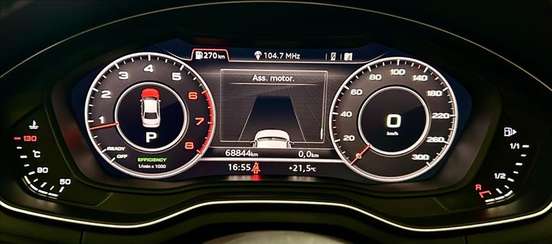 AUDI-A4-2017