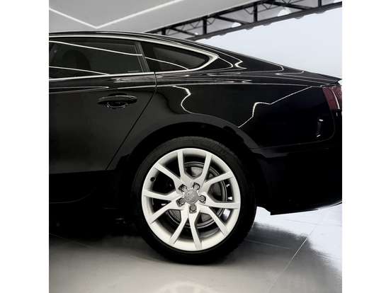AUDI-A5-2011
